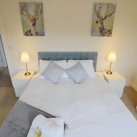 Easytravel Luxury Nec/Airport 3 Beds House Διαμέρισμα Μπέρμιγχαμ Εξωτερικό φωτογραφία