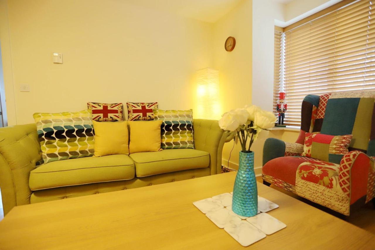 Easytravel Luxury Nec/Airport 3 Beds House Διαμέρισμα Μπέρμιγχαμ Εξωτερικό φωτογραφία
