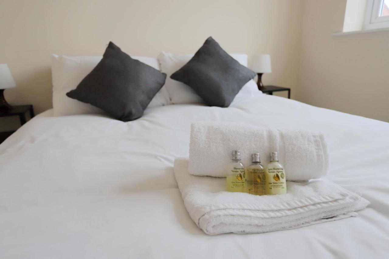 Easytravel Luxury Nec/Airport 3 Beds House Διαμέρισμα Μπέρμιγχαμ Εξωτερικό φωτογραφία
